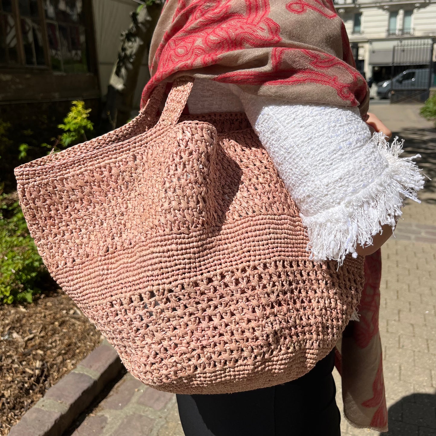 MANALI DESIGN-GERALDINE BREMER WEILL-SAC-RAFFIA-ROSE-FAIT MAIN-MARELLA