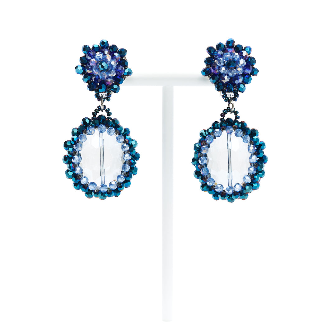 MANALI DESIGN-GERALDINE BREMER WEILL-BOUCLE D’OREILLE-CLIPS-PENDANTES-ROND-BLEU-PERLES DE VERRE-CLIPS HYPOALLERGÉNIQUE-VERA