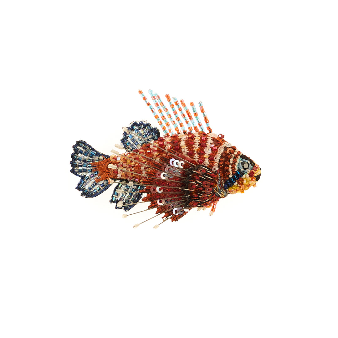 MANALI DESIGN-GERALDINE BREMER WEILL-BROCHE-BRODÉES-FAIT MAIN-PERLES-MULTICOLORE-POISSON-TRAN