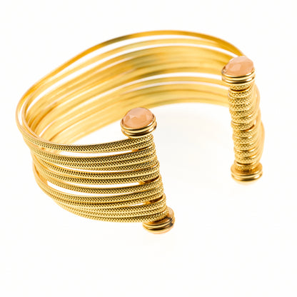 MANALI DESIGN-GERALDINE BREMER WEILL-BRACELET-MANCHETTE-NUDE-LAITON PLAQUÉ OR-OEIL DE CHAT-MATHILDE